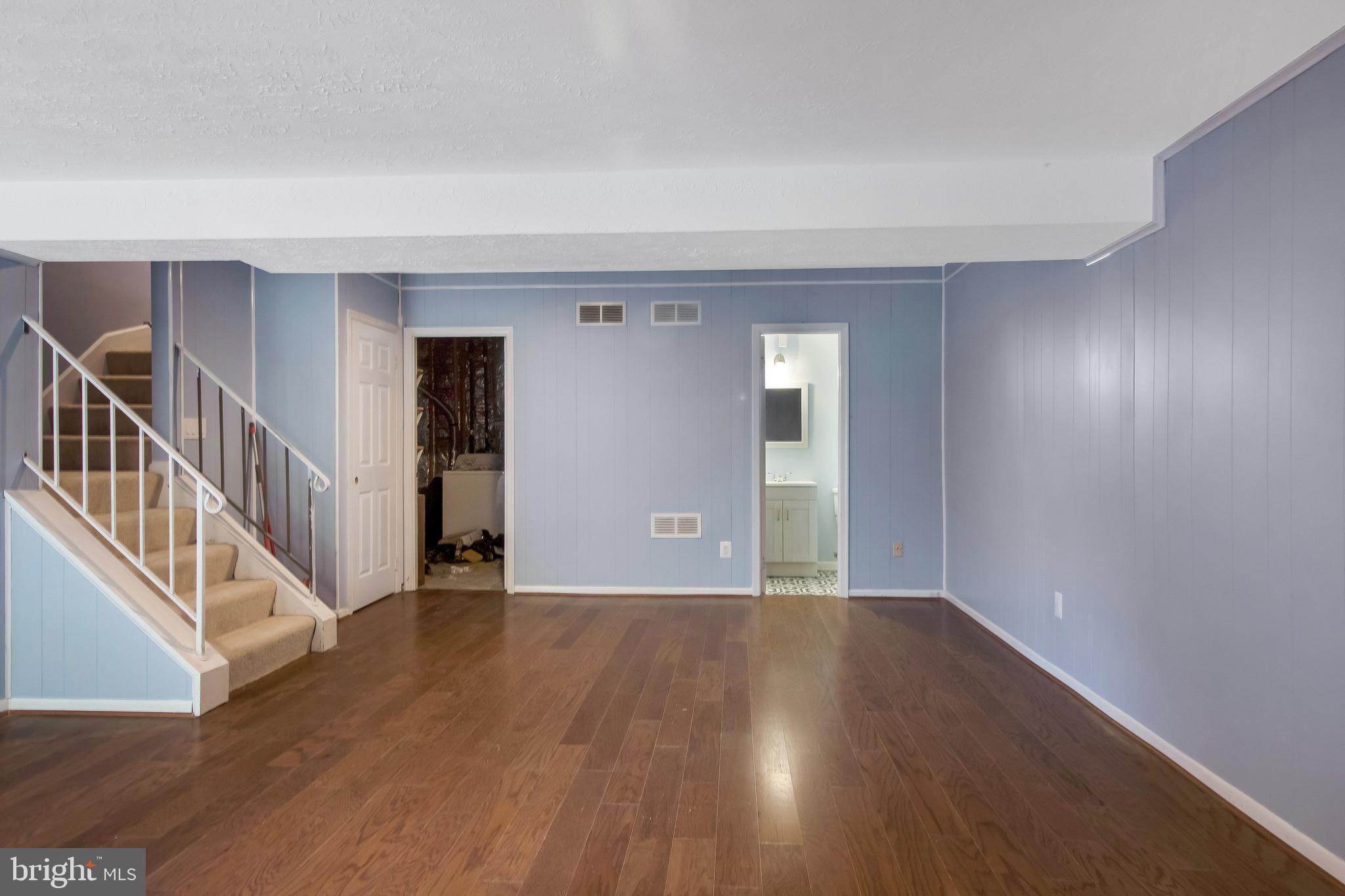 CASTLEMILL - Residential