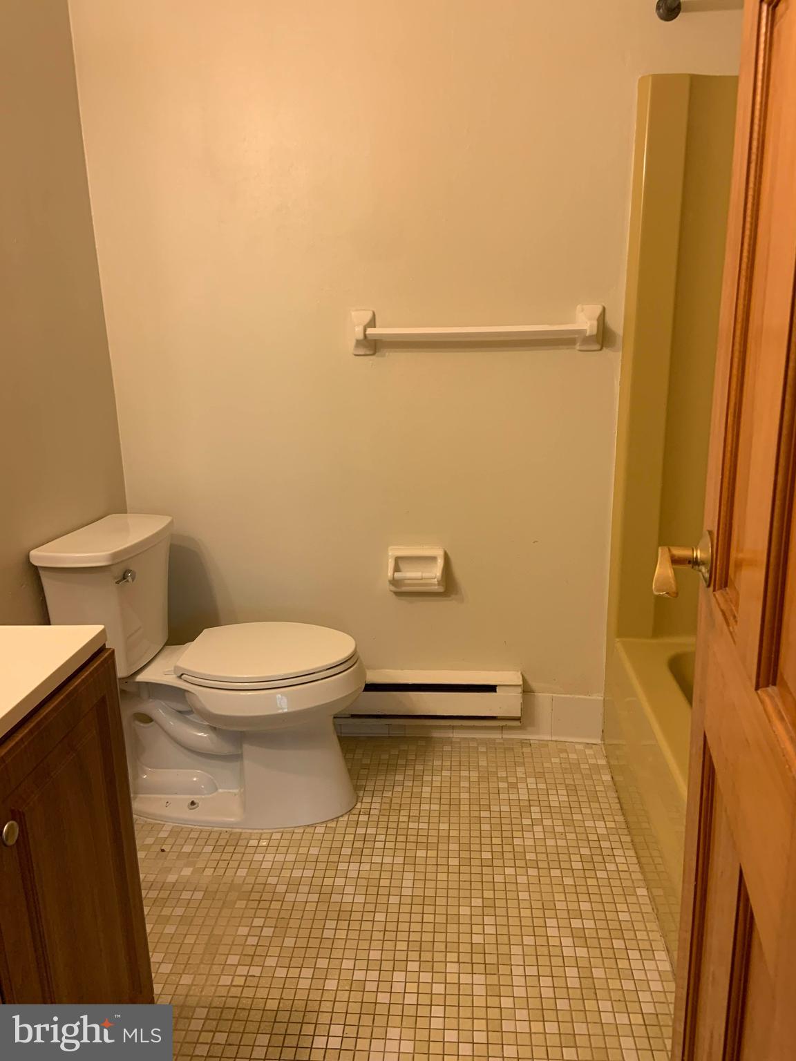 WOODMONT NORTH - Residential Lease