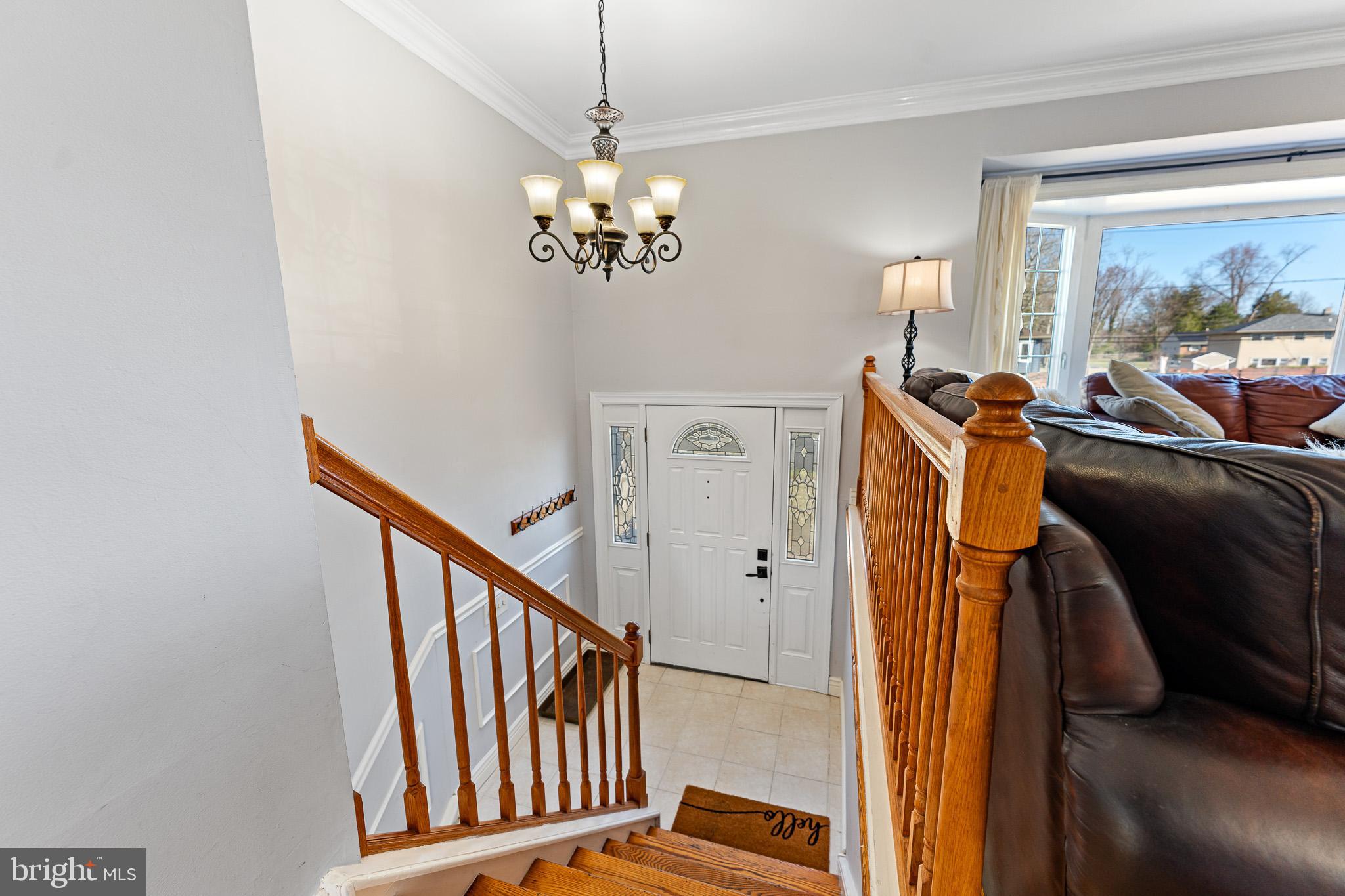 203 CAMBRIDGE DRIVE