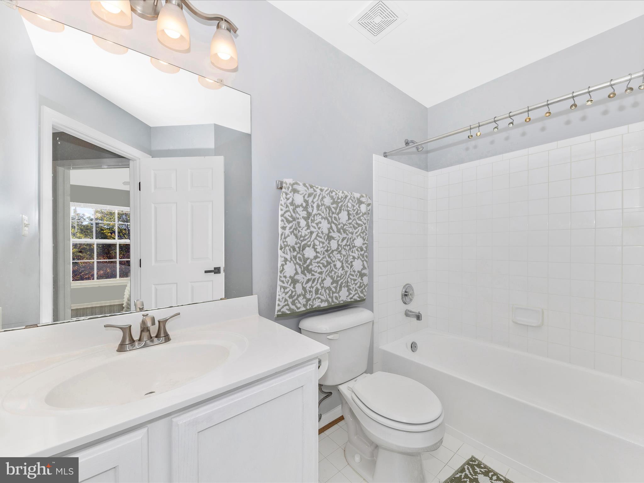 VILLAGES OF URBANA - Residential