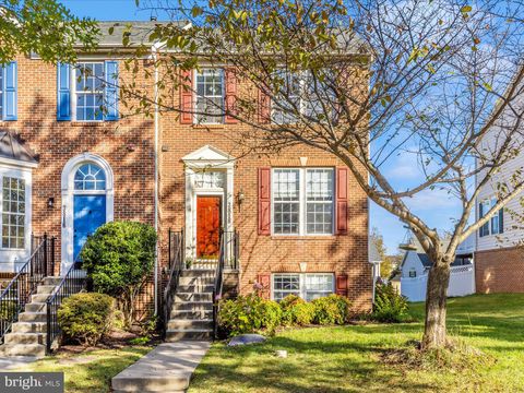 Townhouse For Sale - 3818 Sugarloaf Parkway<br/> Frederick County, FREDERICK, MD 21704