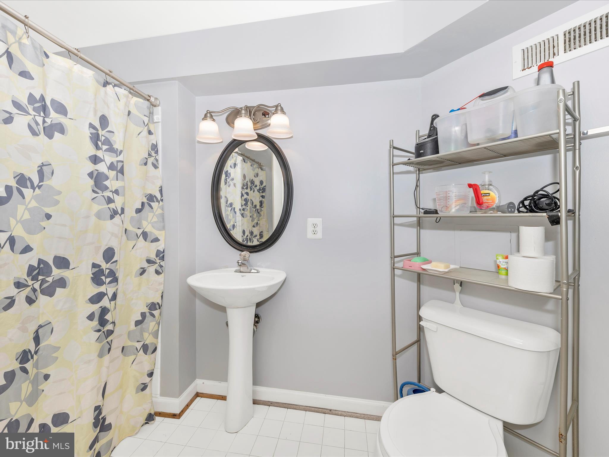 VILLAGES OF URBANA - Residential