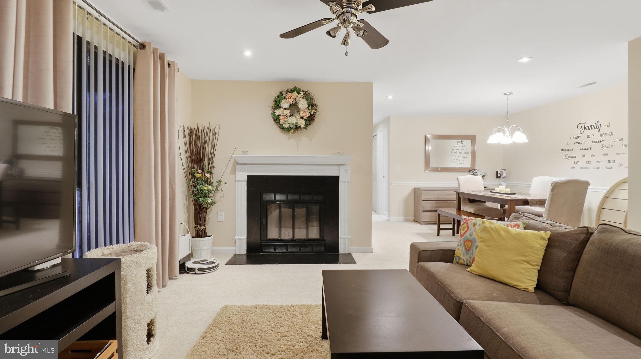 FARMINGDALE - Residential Lease