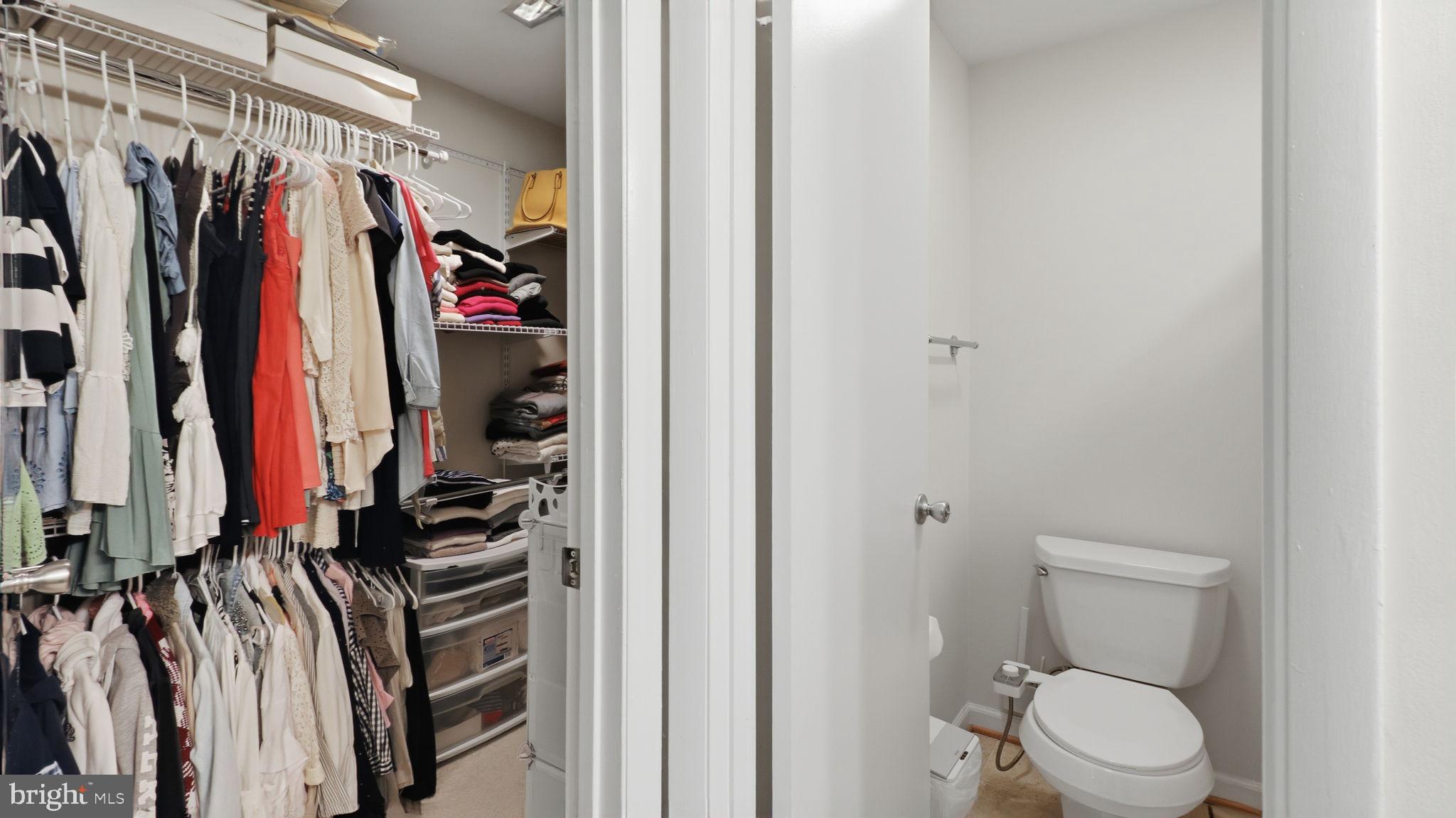 FARMINGDALE - Residential Lease