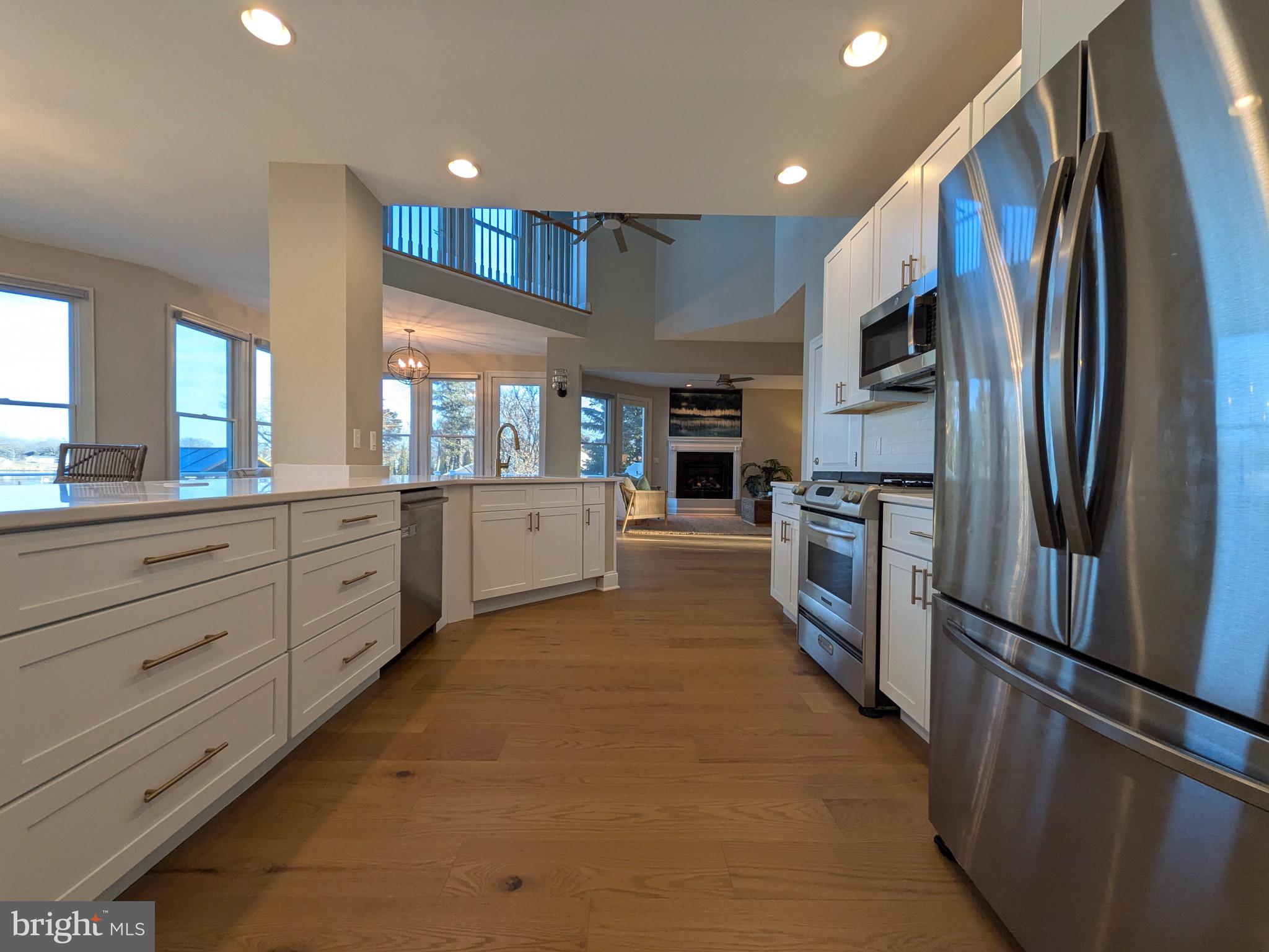 BAY CITY - Residential