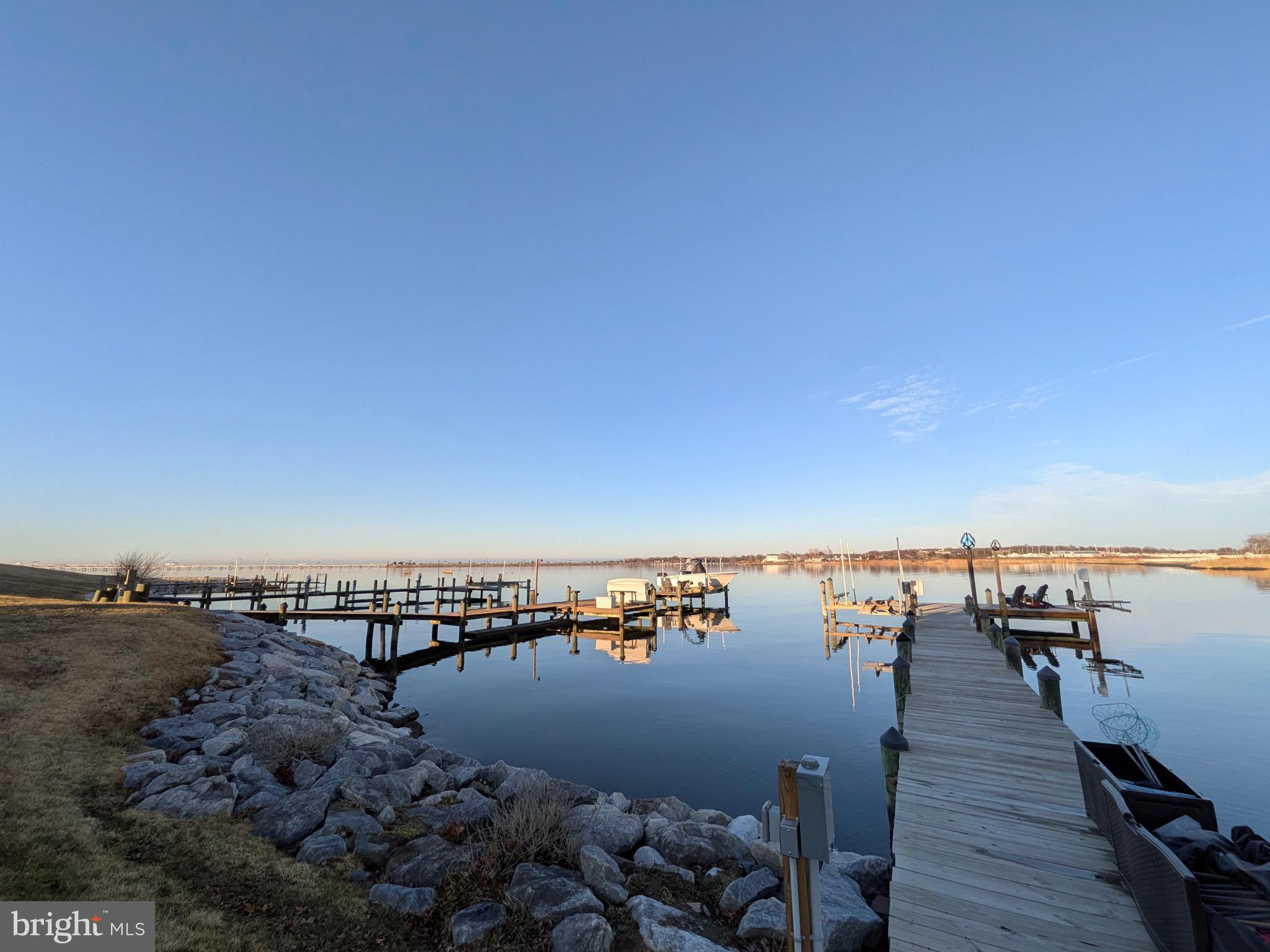 BAY CITY - Residential