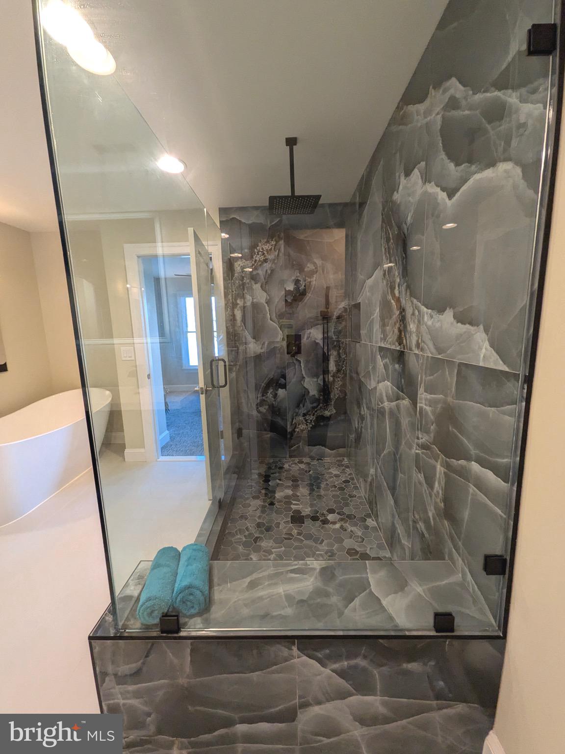 BAY CITY - Residential