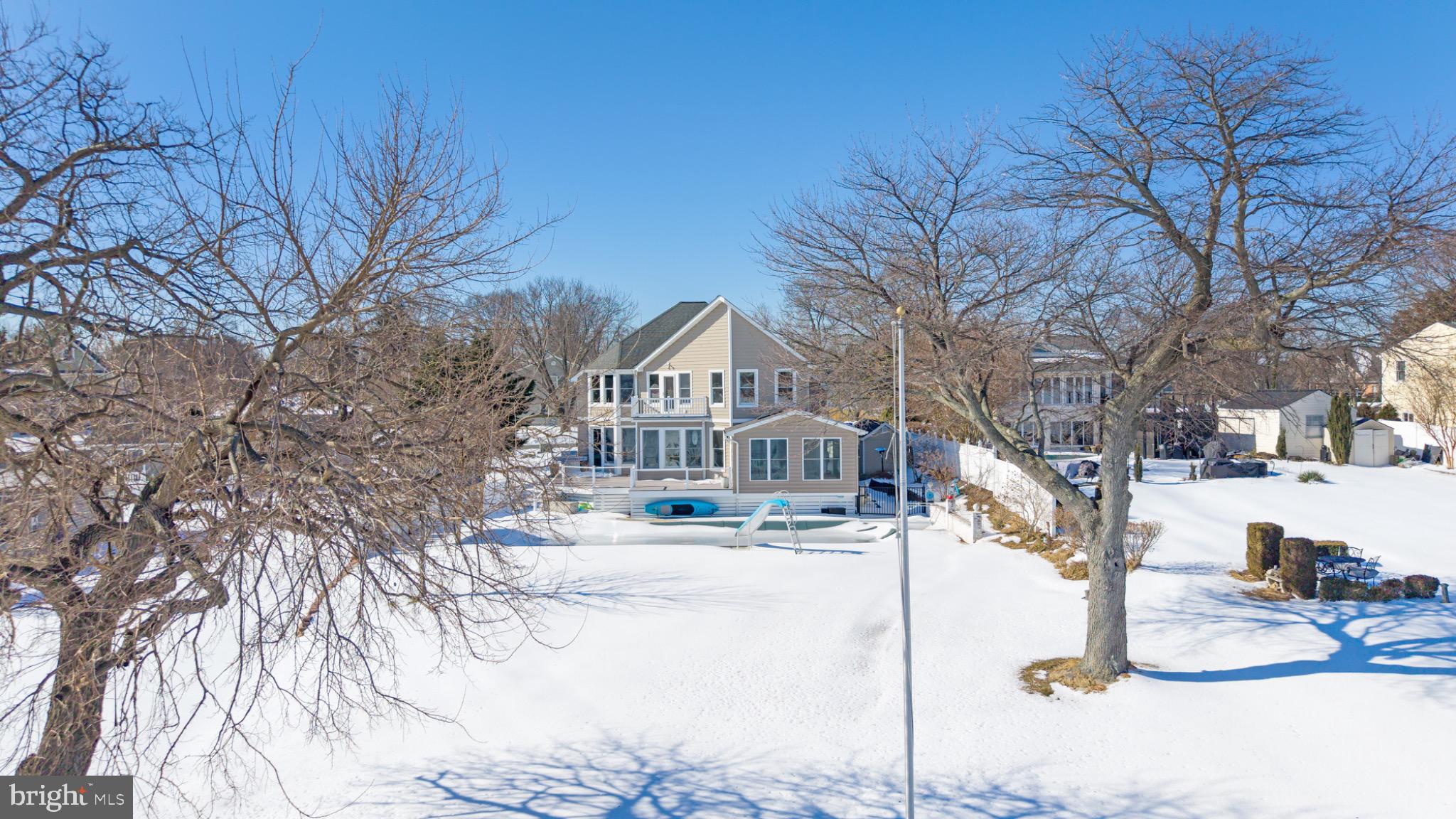 BAY CITY - Residential