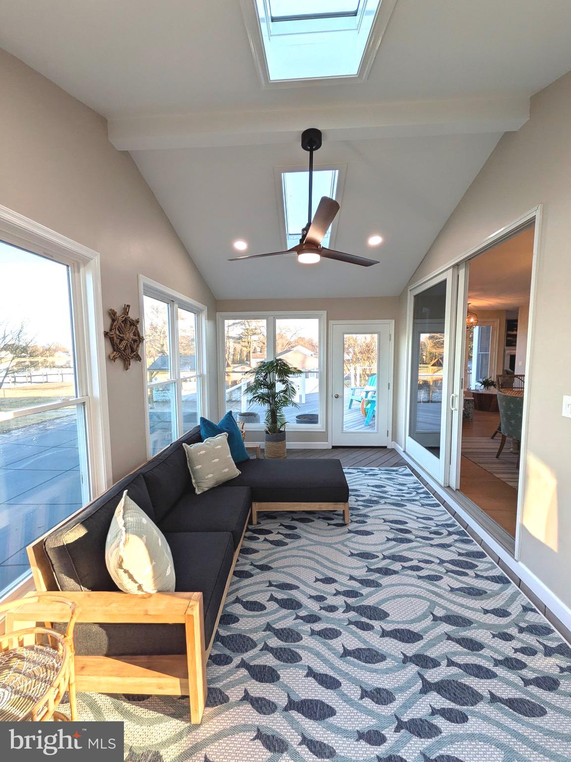 BAY CITY - Residential