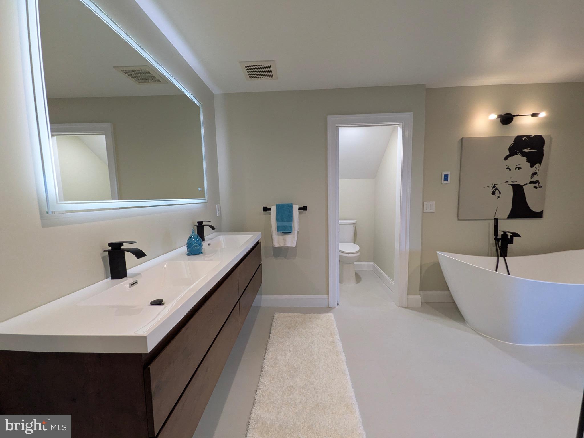 BAY CITY - Residential