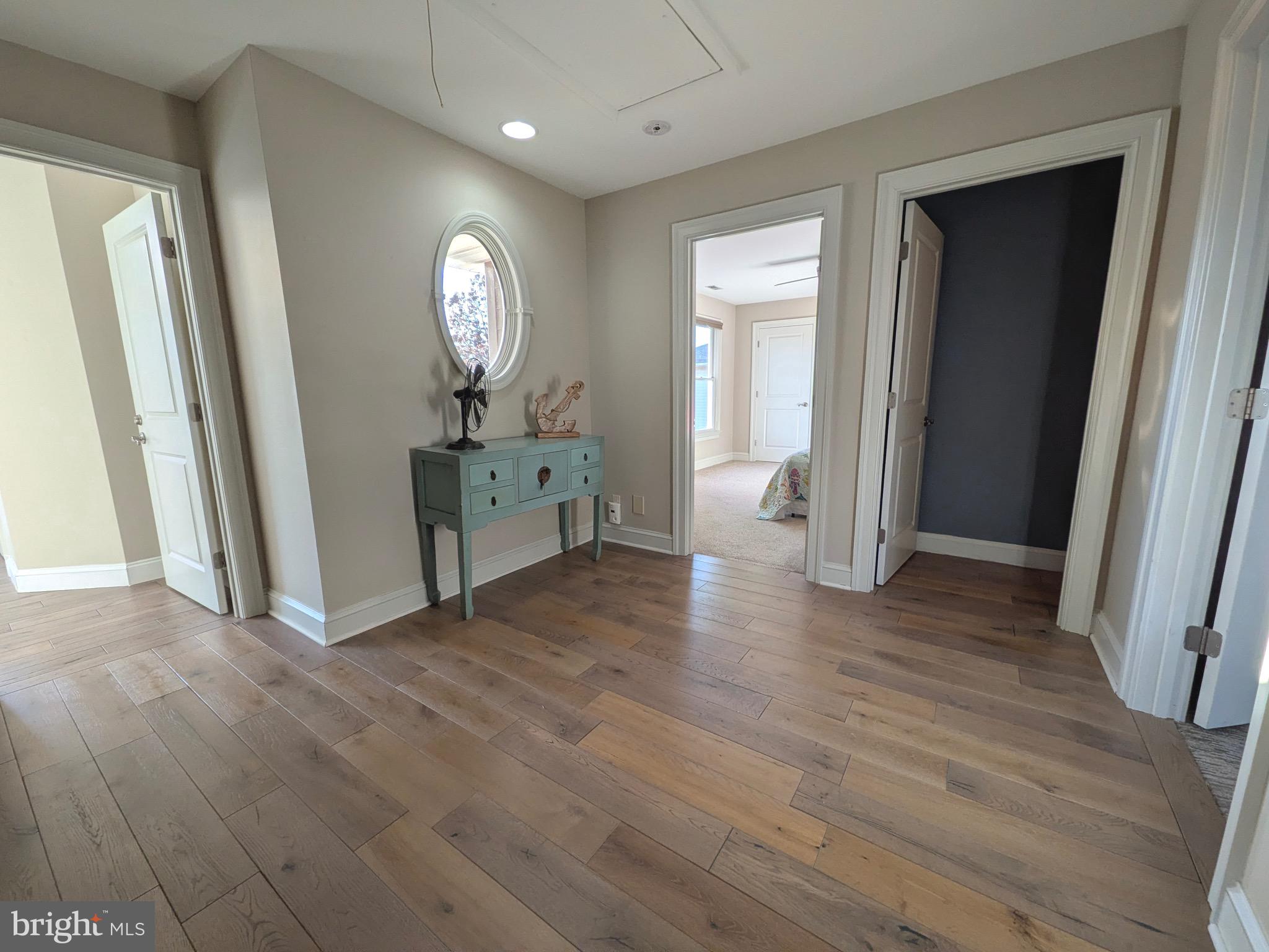 BAY CITY - Residential