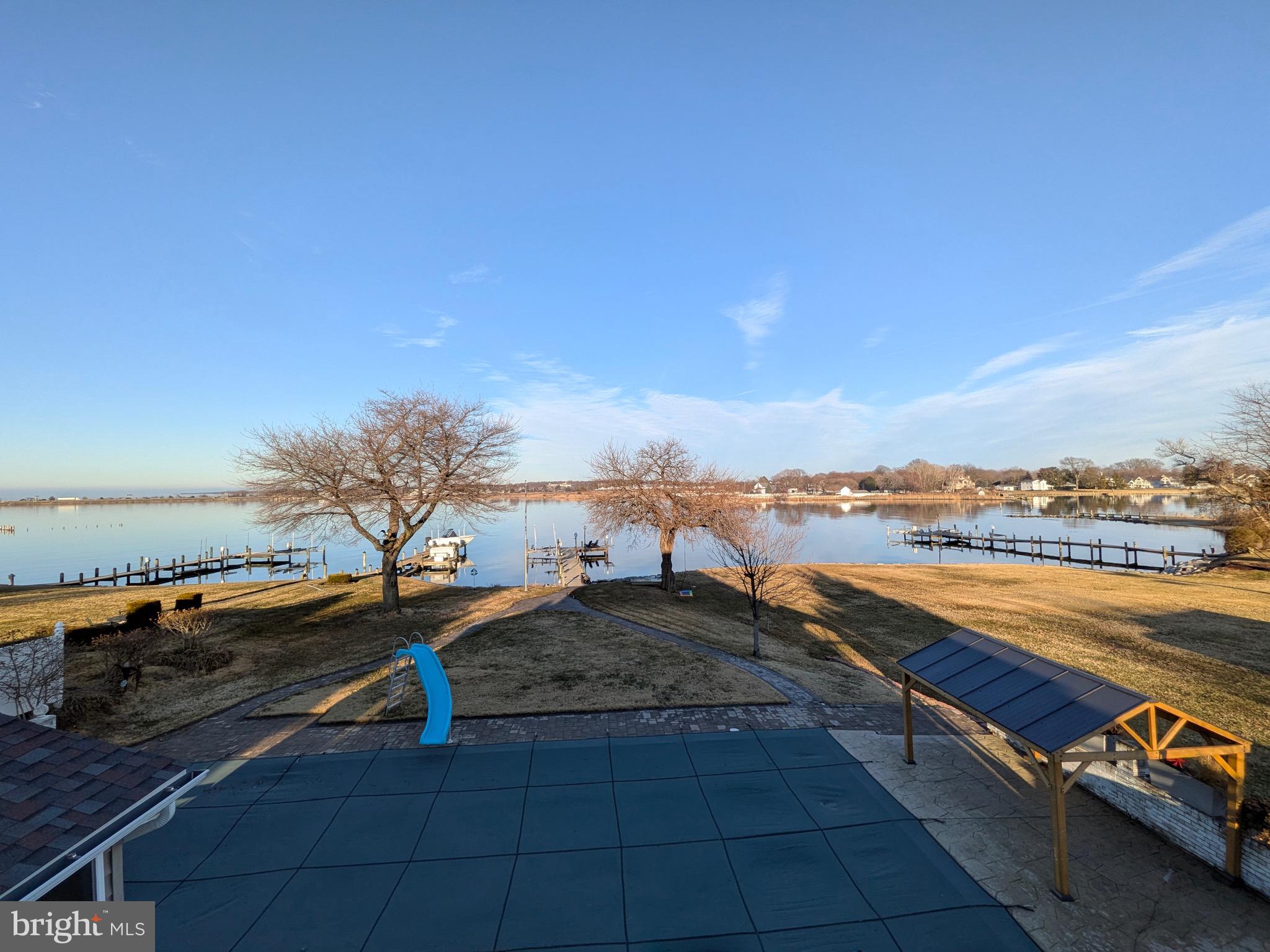 BAY CITY - Residential