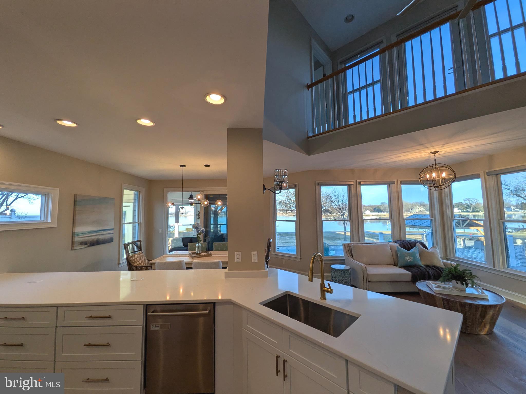 BAY CITY - Residential