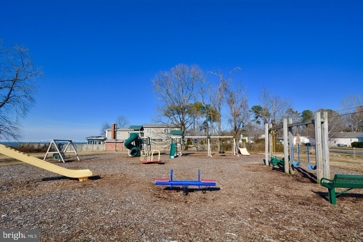 BAY CITY - Residential