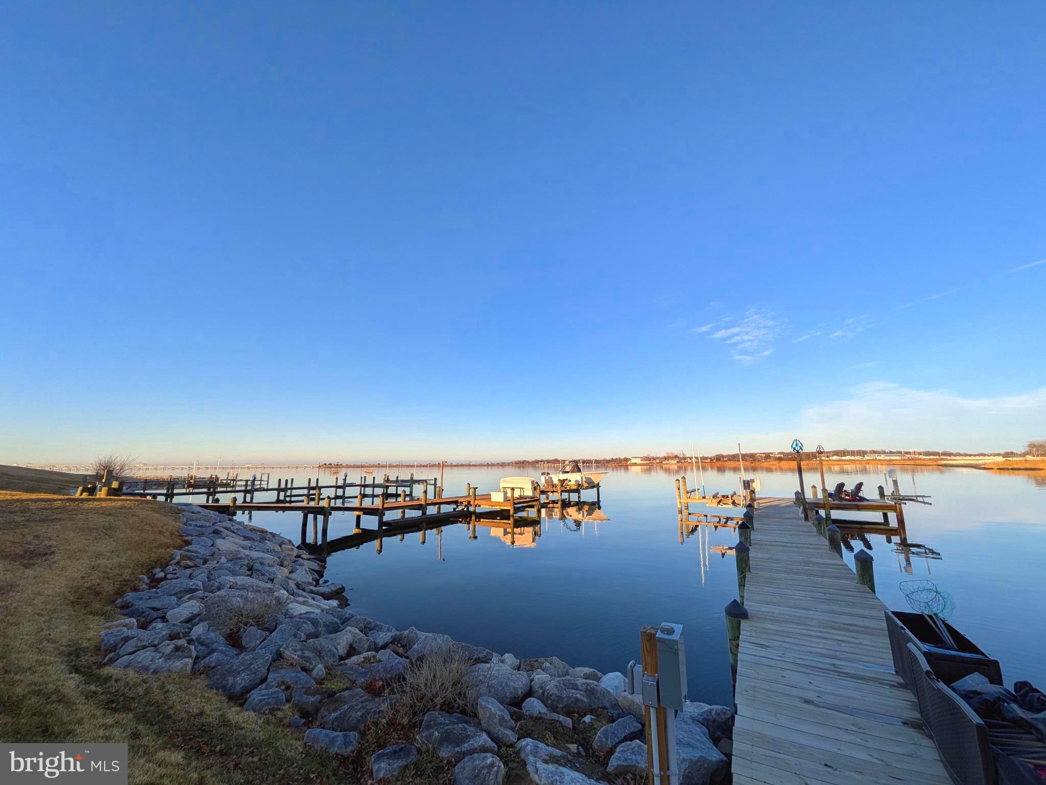 BAY CITY - Residential