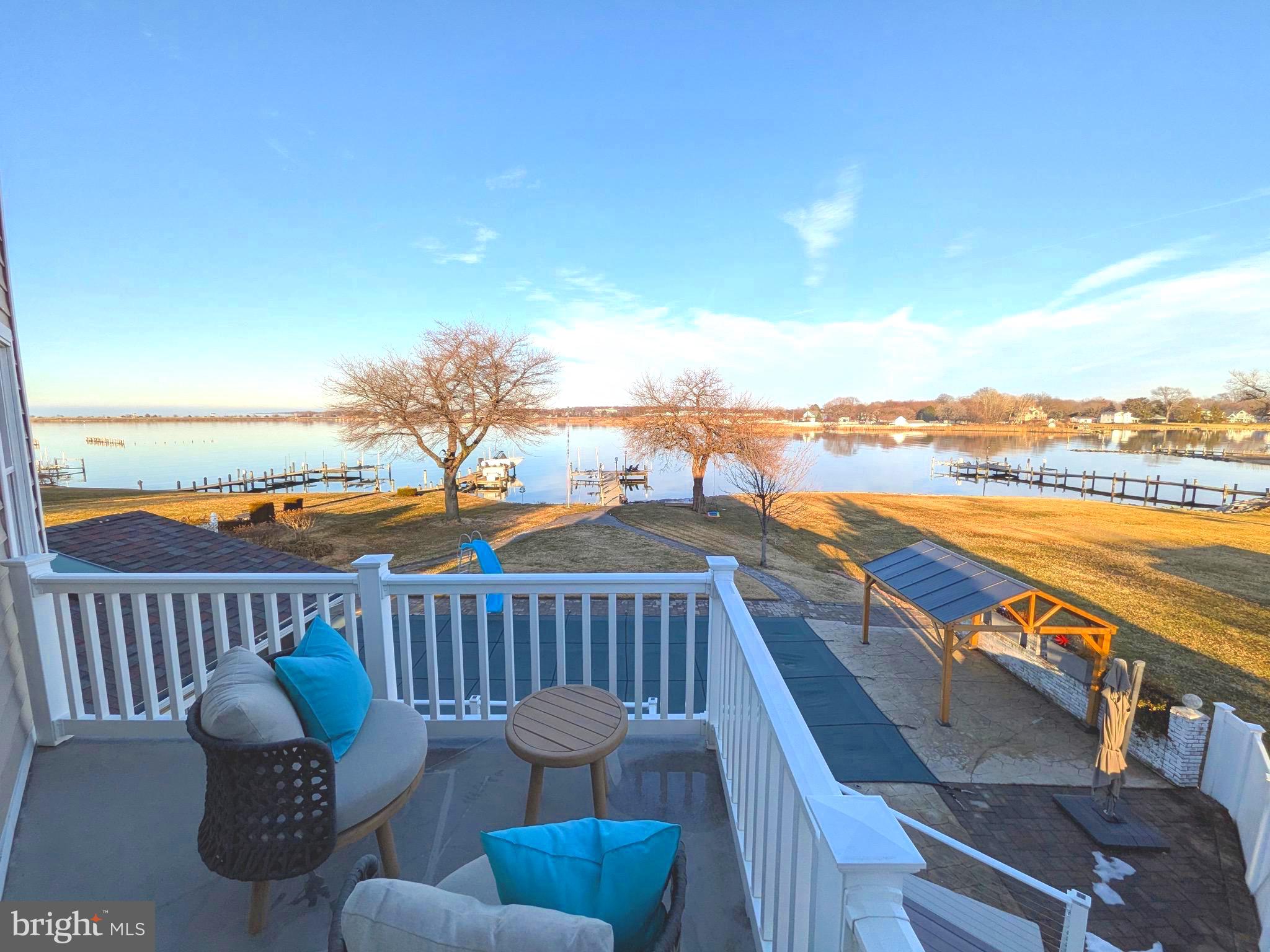 BAY CITY - Residential