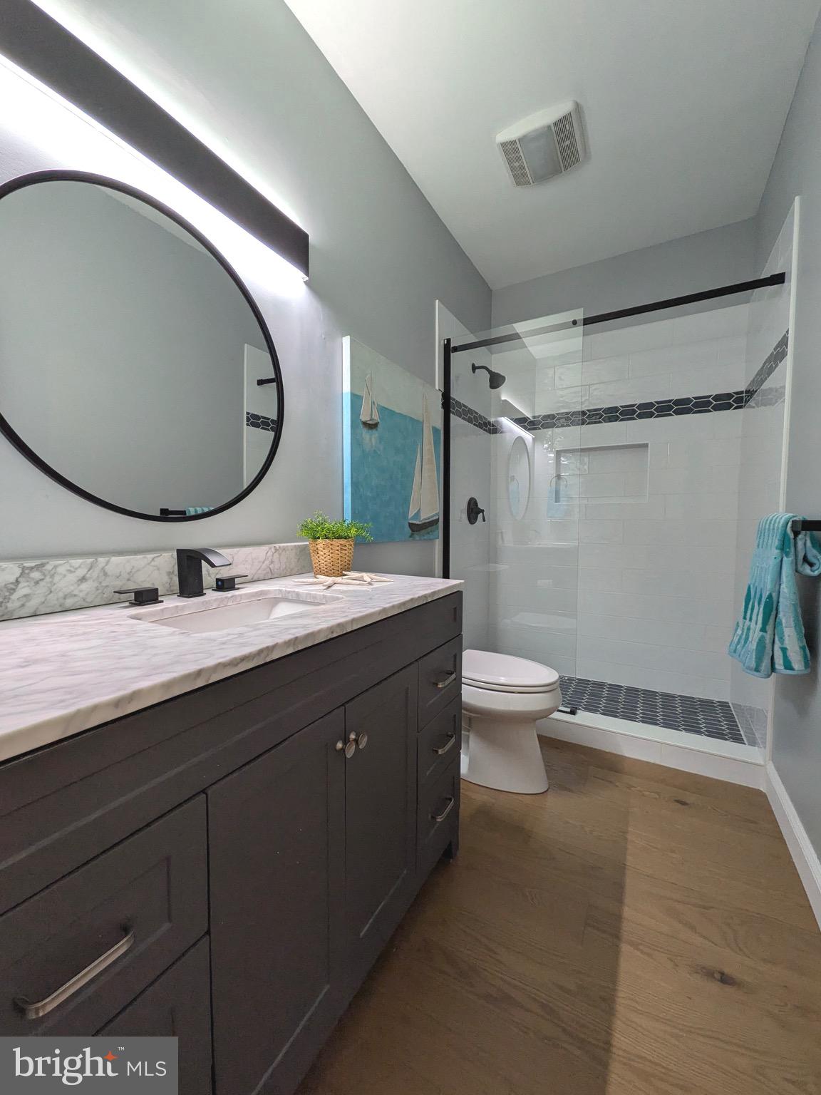 BAY CITY - Residential