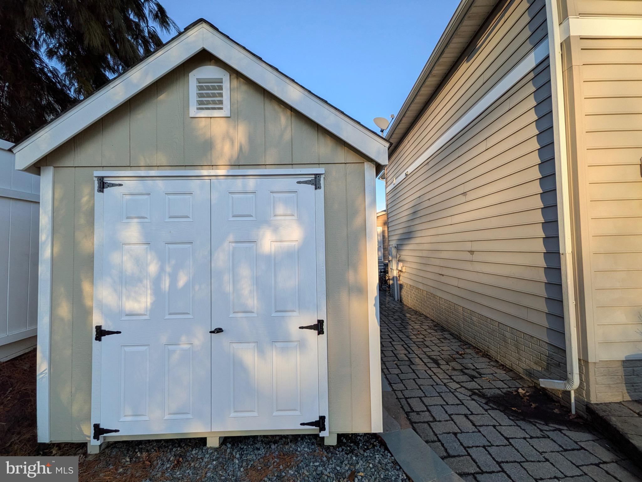 BAY CITY - Residential