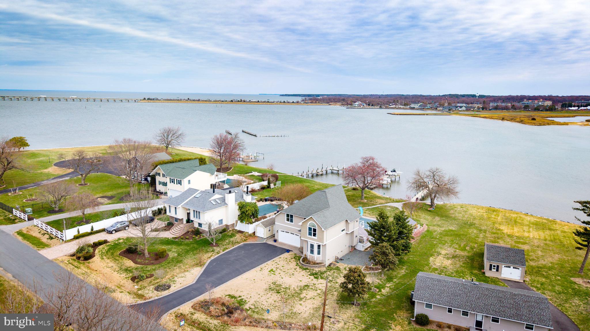 BAY CITY - Residential