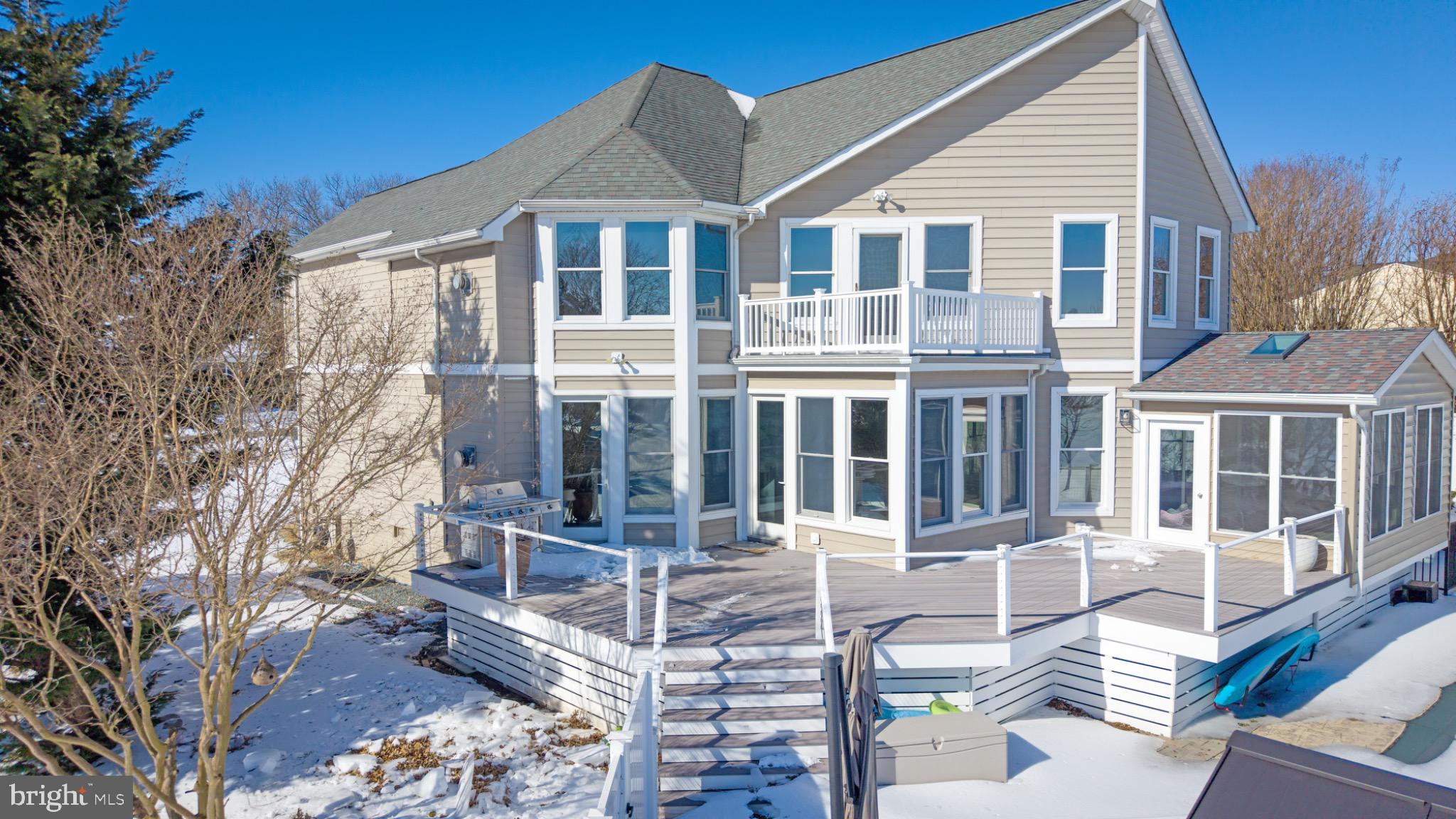 BAY CITY - Residential