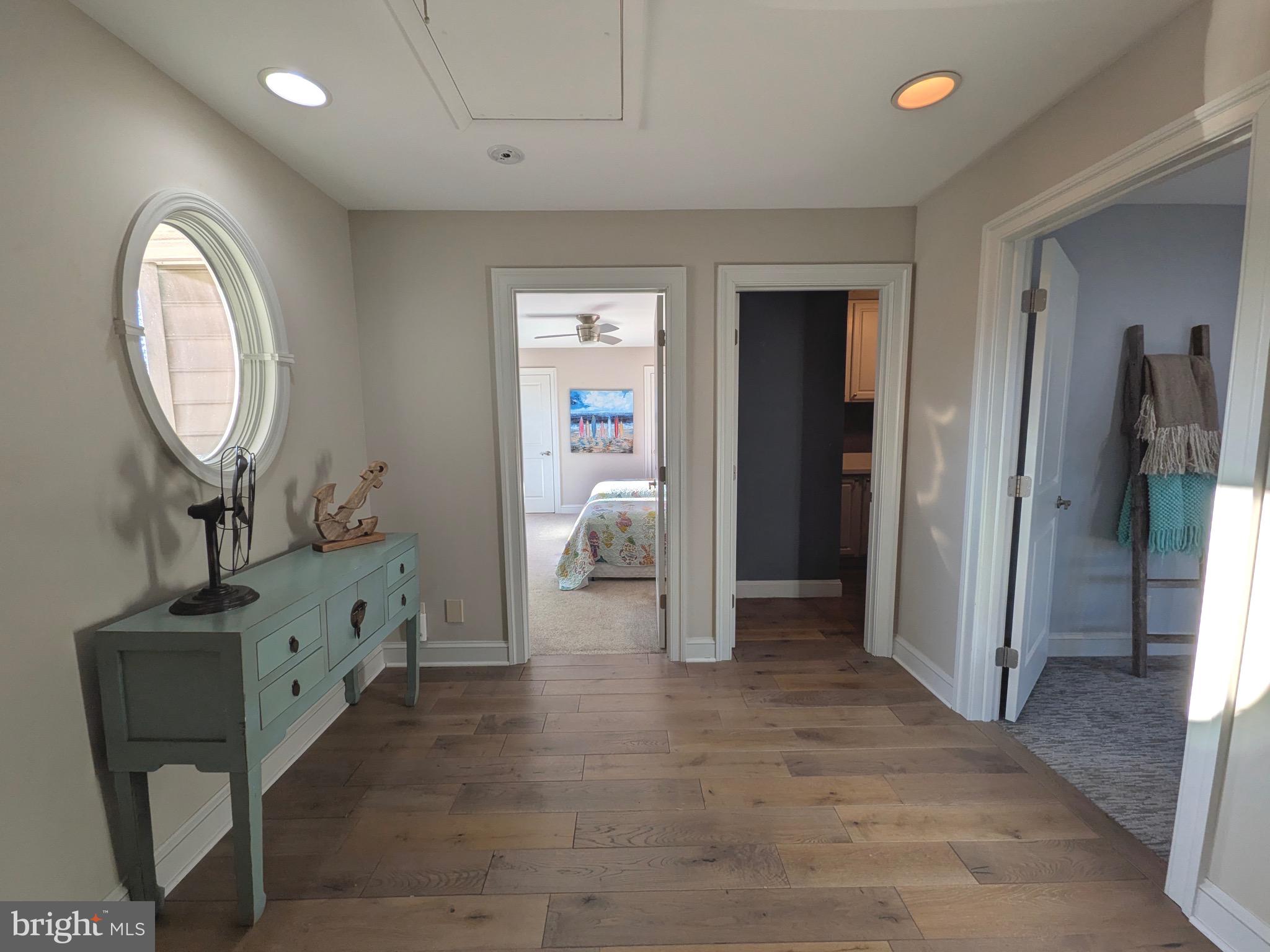 BAY CITY - Residential