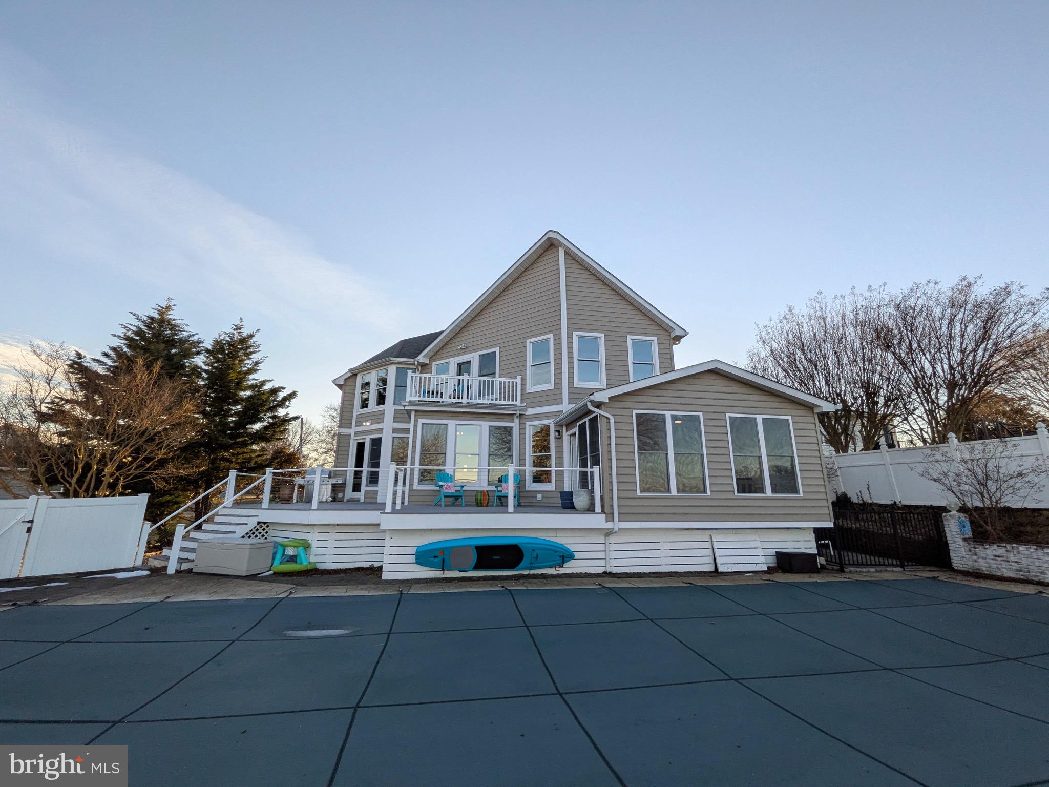 BAY CITY - Residential