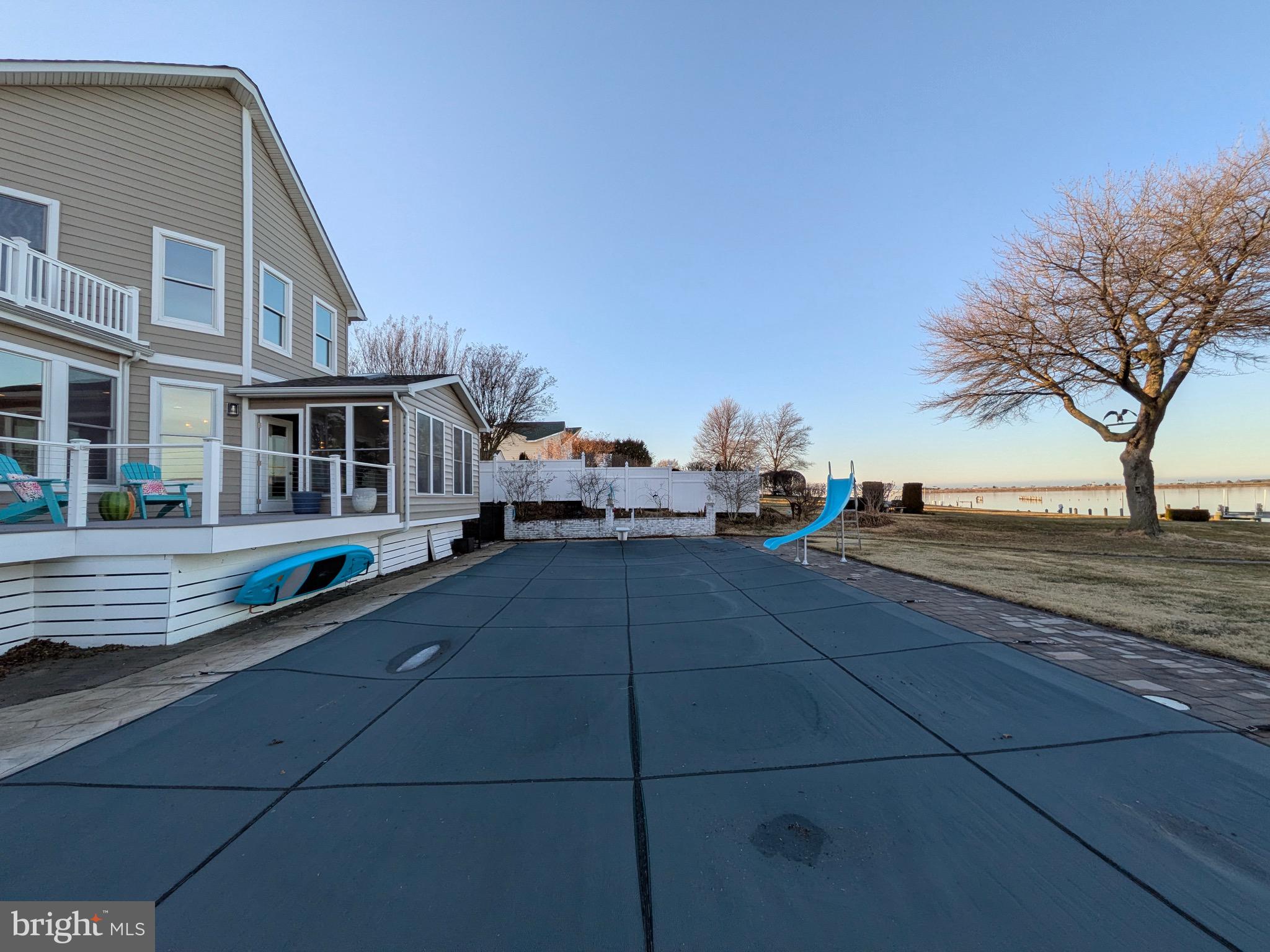 BAY CITY - Residential