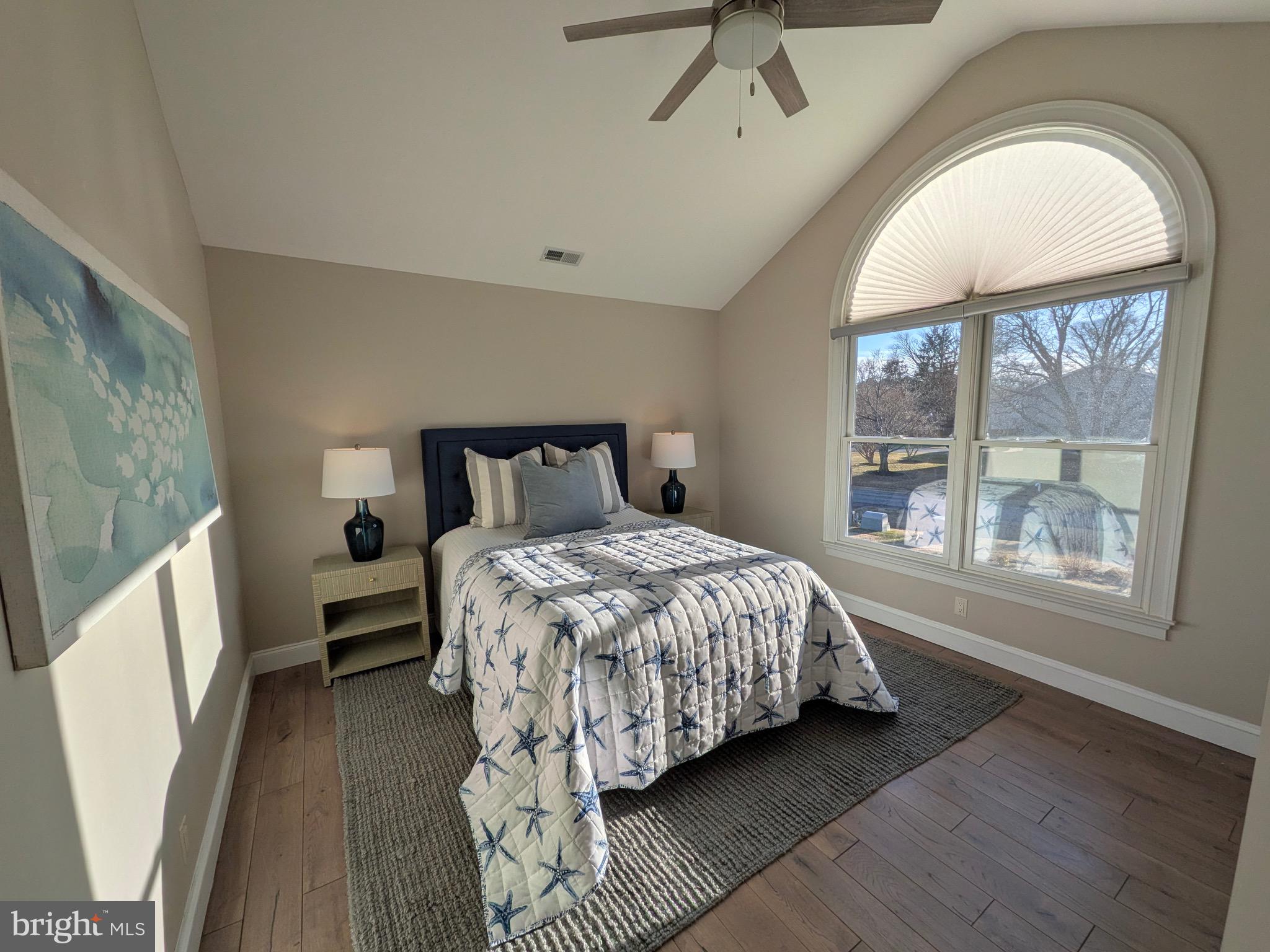 BAY CITY - Residential