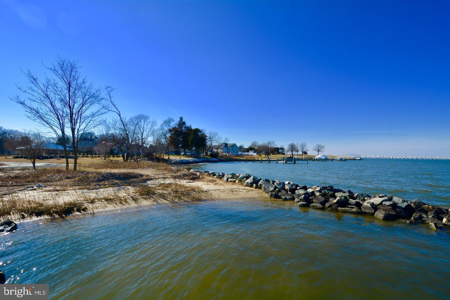 BAY CITY - Residential