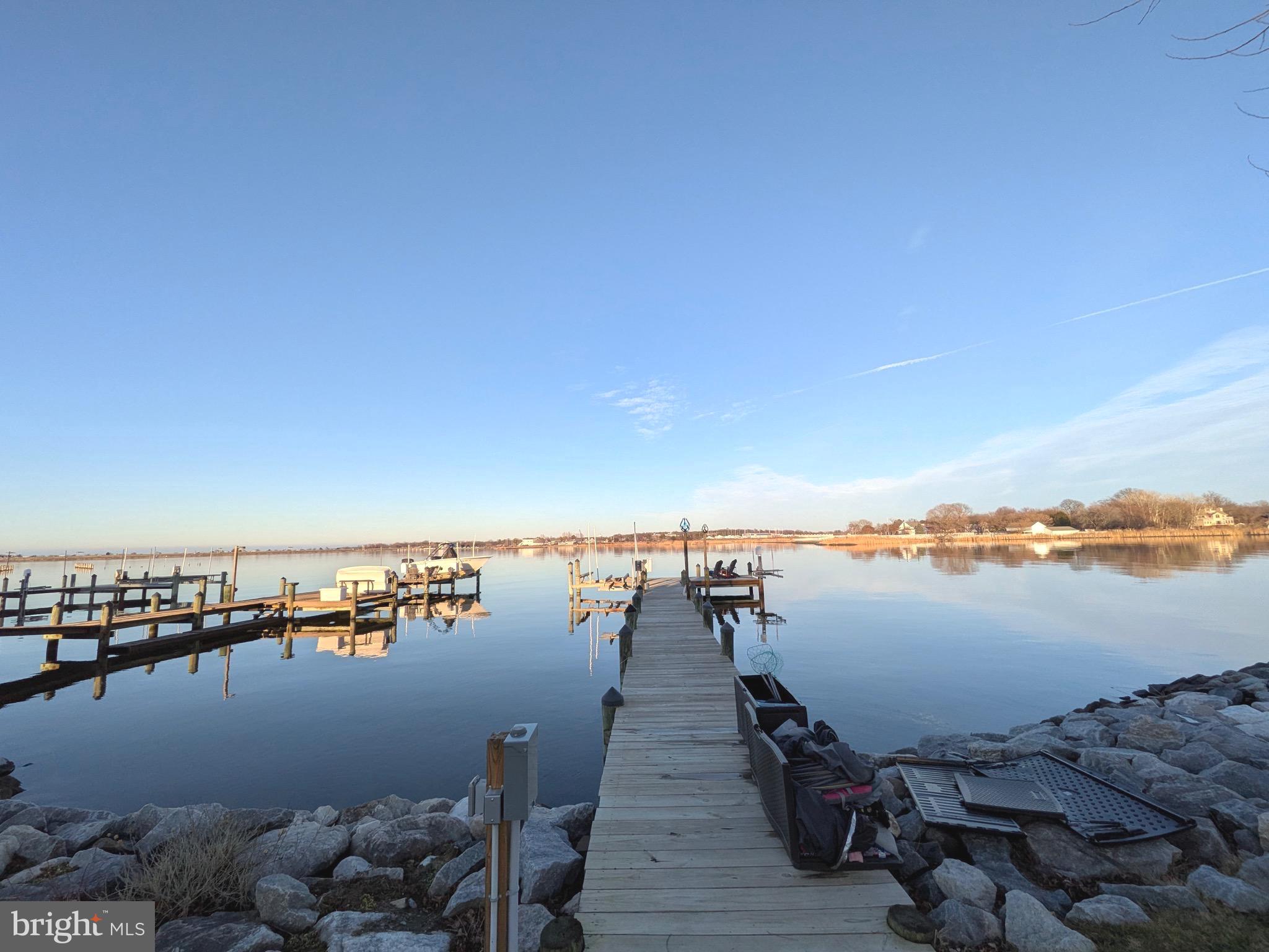 BAY CITY - Residential