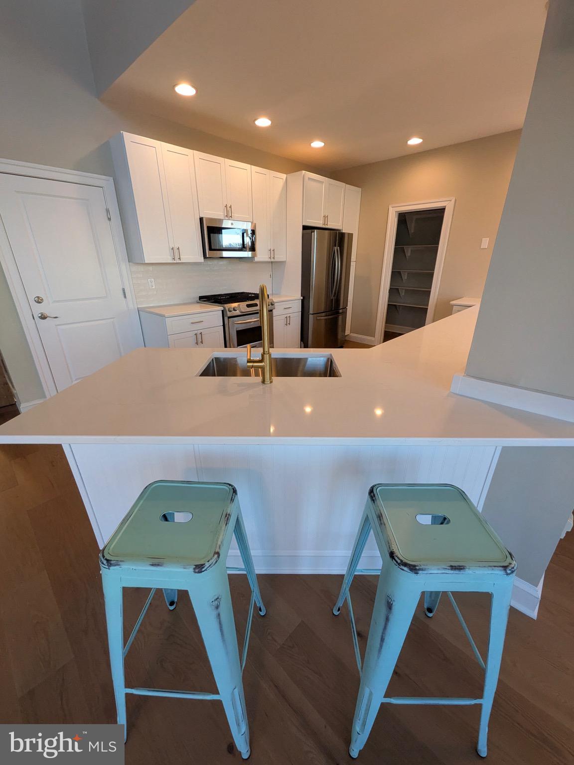 BAY CITY - Residential