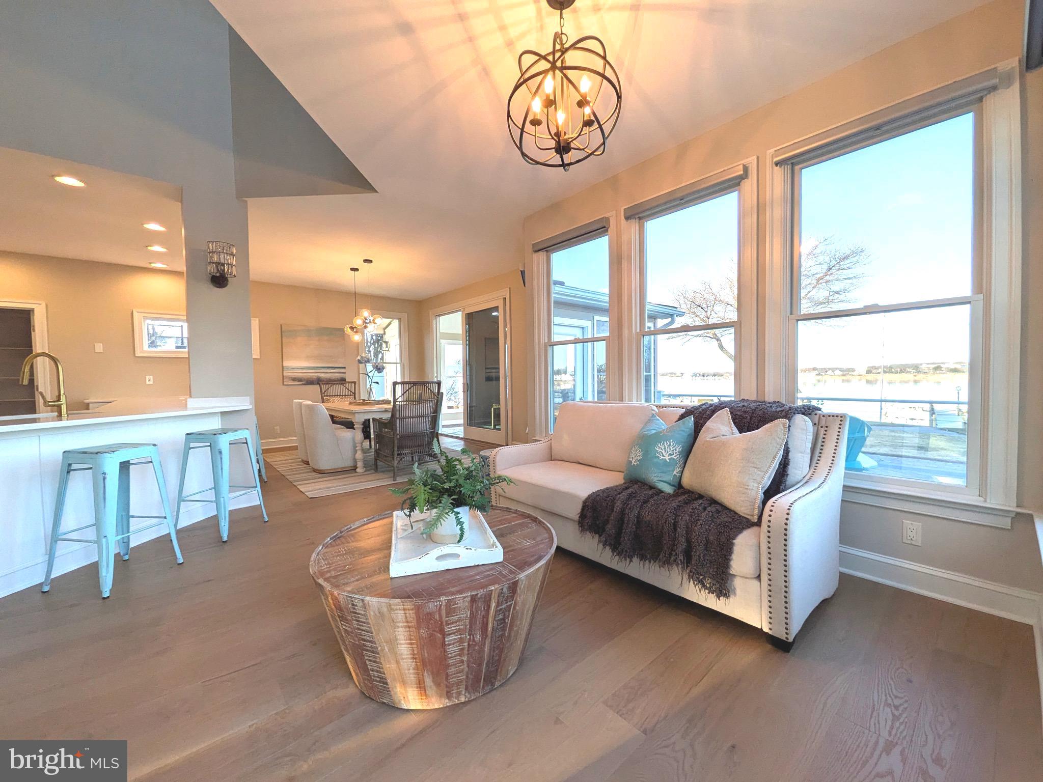 BAY CITY - Residential