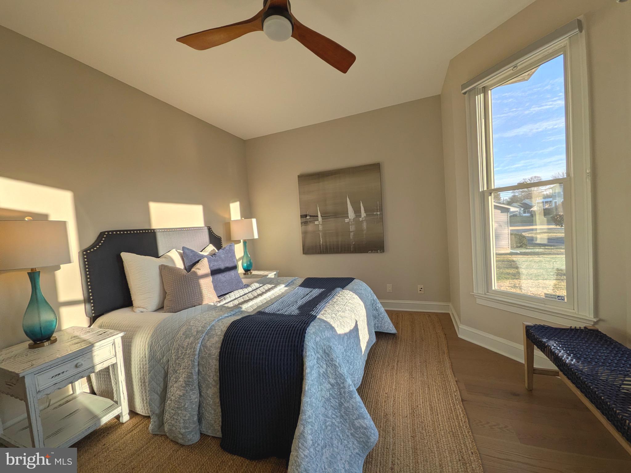 BAY CITY - Residential