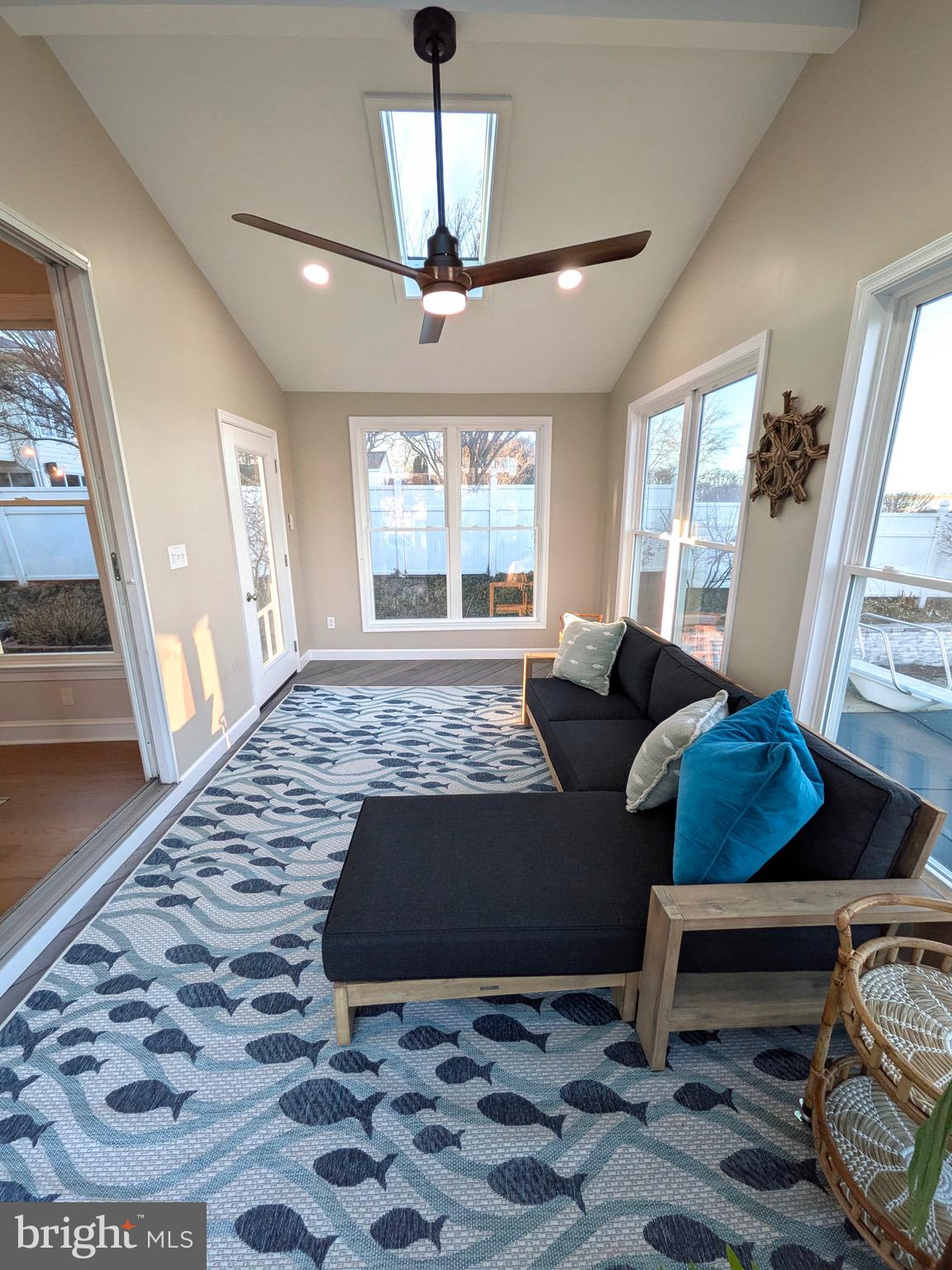 BAY CITY - Residential