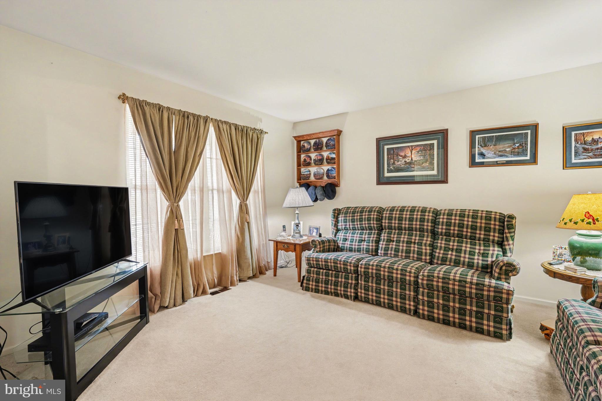 CHERRY HEIGHTS - Residential