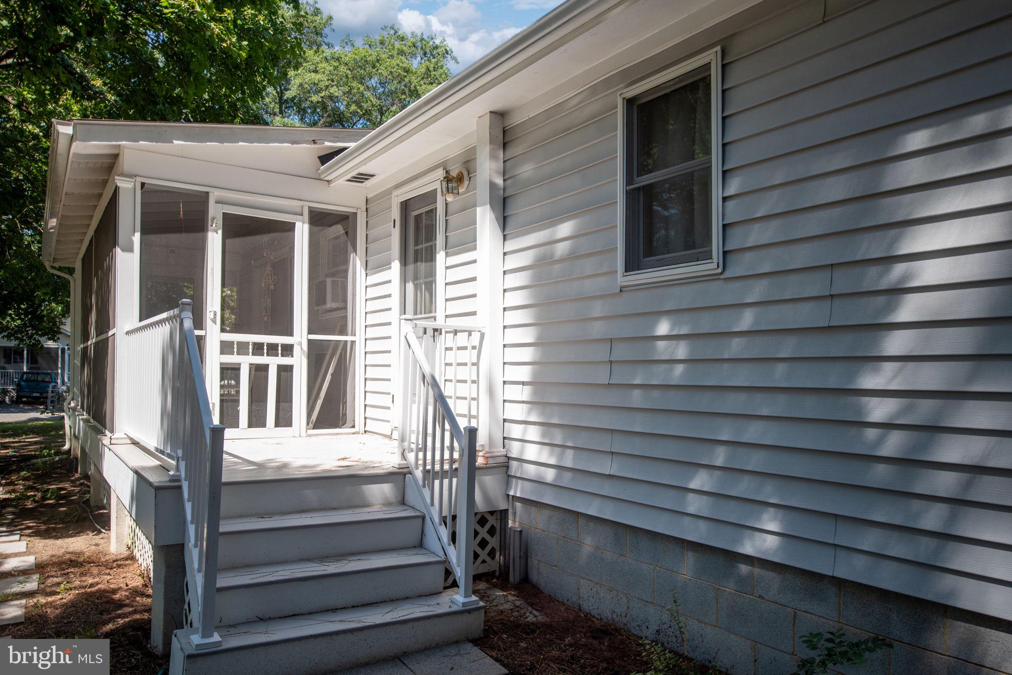 CLASSIC SHORES - Residential