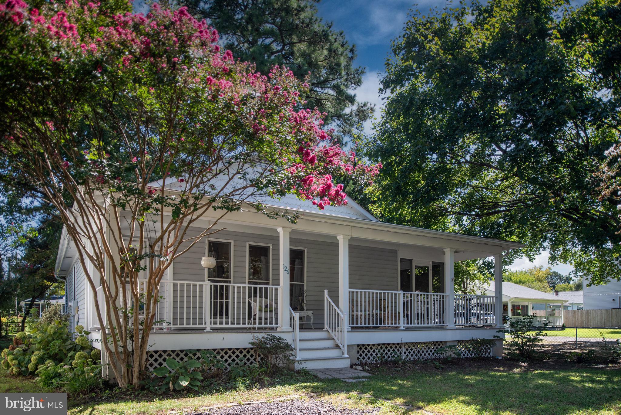 CLASSIC SHORES - Residential