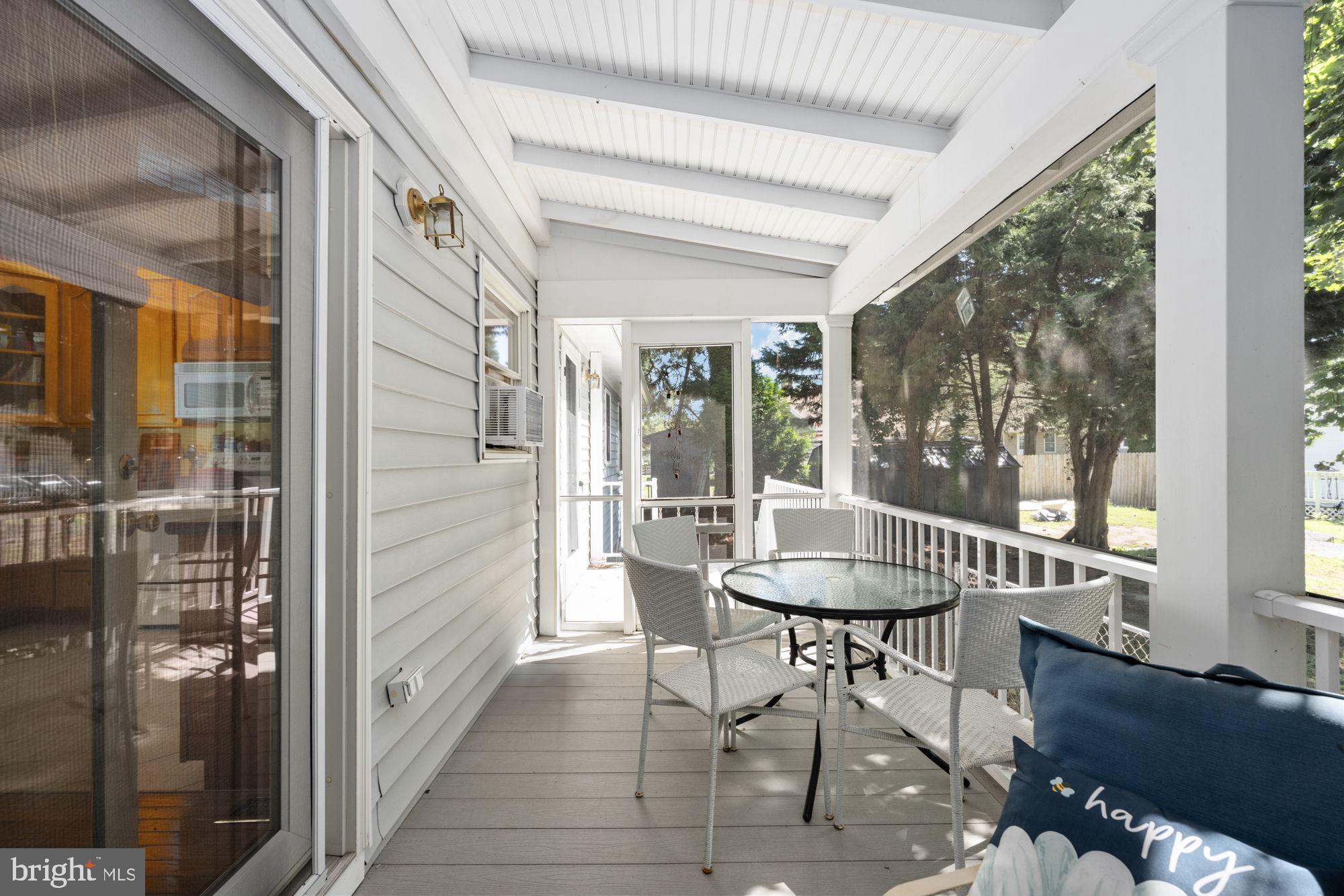 CLASSIC SHORES - Residential