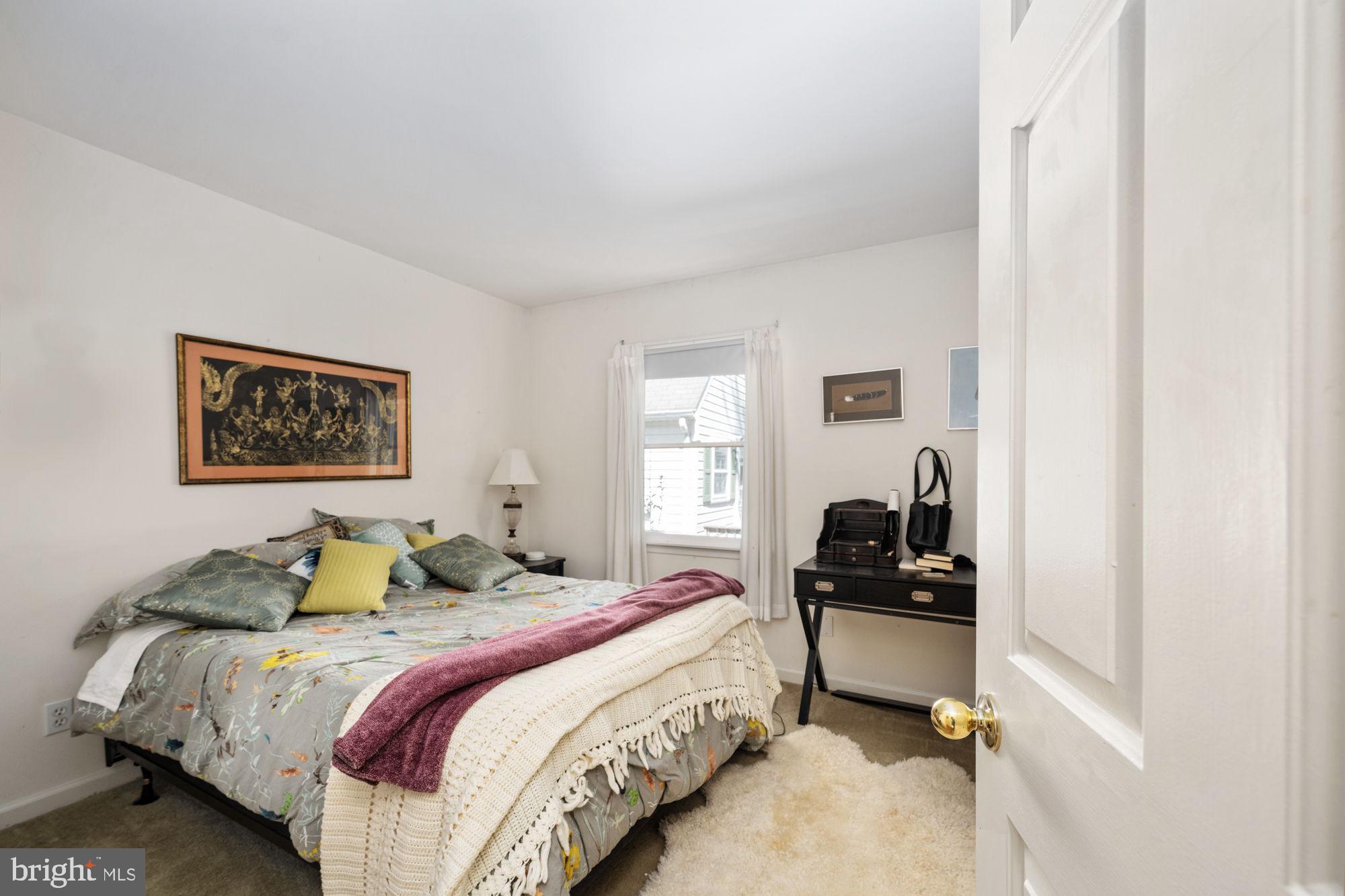 CLASSIC SHORES - Residential