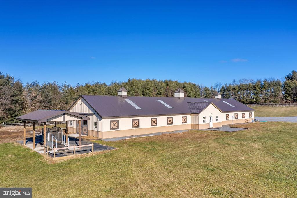 HUTCHISON - Residential