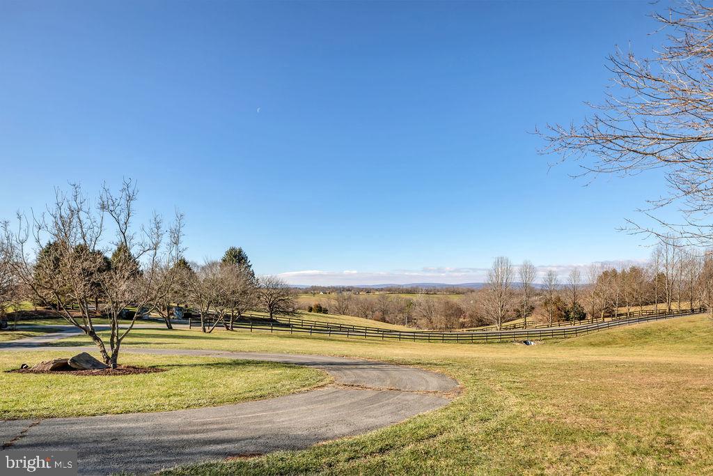 HUTCHISON - Residential