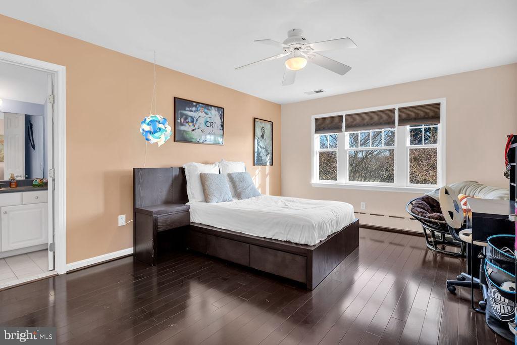 HUTCHISON - Residential