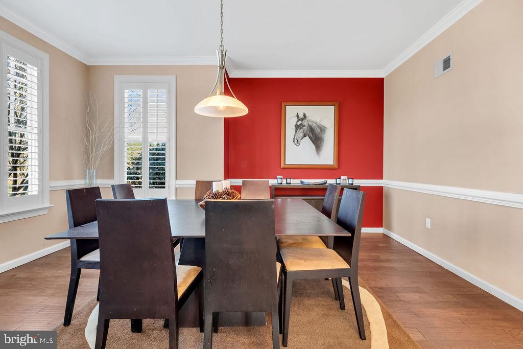 HUTCHISON - Residential