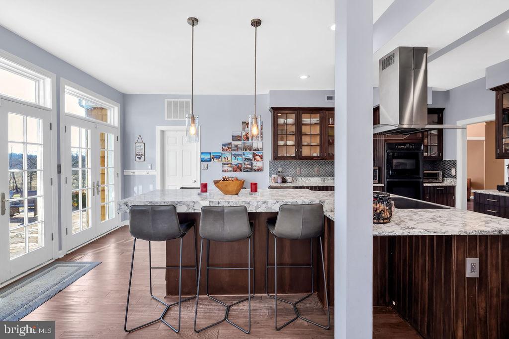 HUTCHISON - Residential