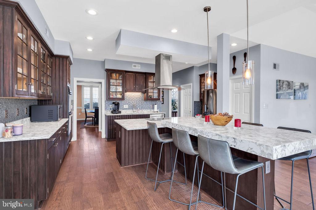 HUTCHISON - Residential