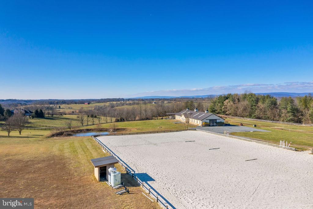 HUTCHISON - Residential