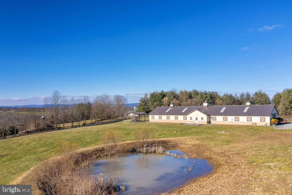 HUTCHISON - Residential