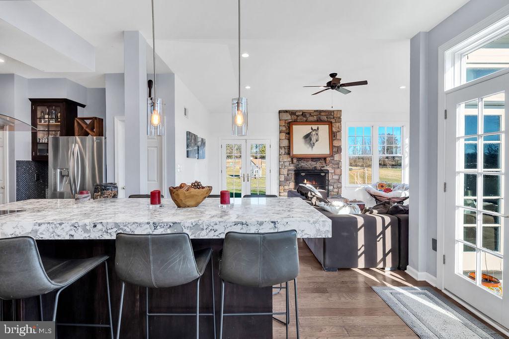 HUTCHISON - Residential