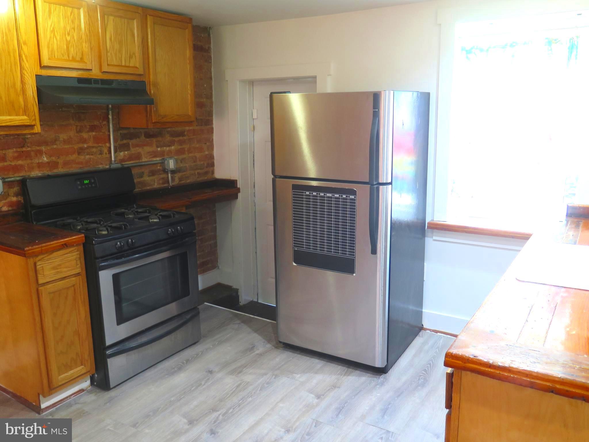 MOUNT CLARE - Residential Lease
