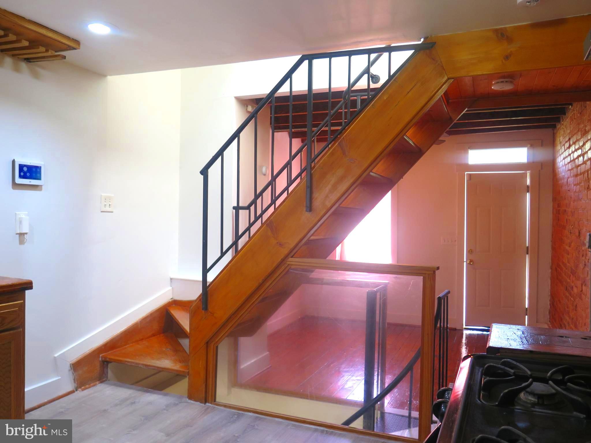 MOUNT CLARE - Residential Lease